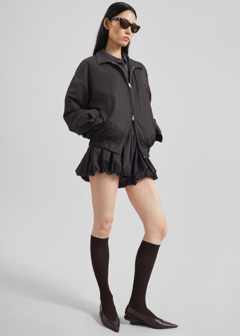 Minori Bubble-Hem Shorts - Charcoal/White Pinstripe 4