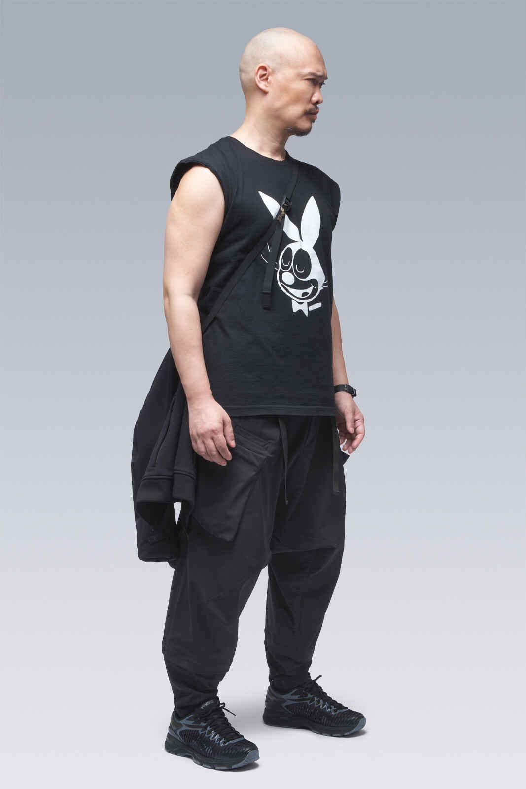 J48-SS Black - 22