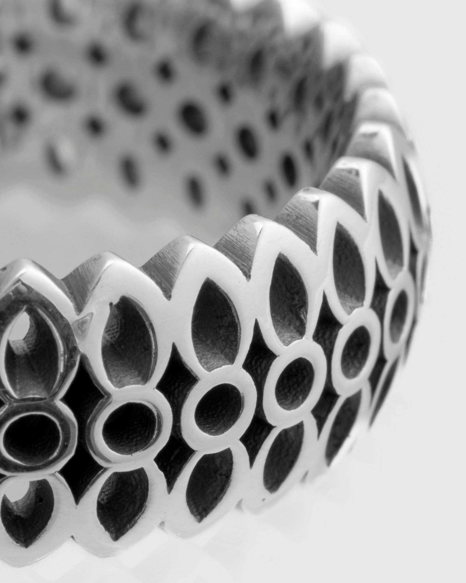 Model 25 Ring Small in Sterling Silver - 4
