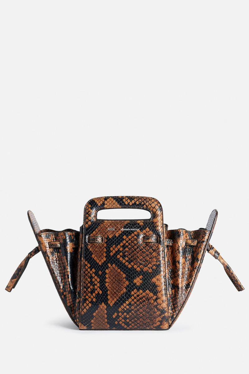 AMI Paris Bucket Accordéon Bag outlook