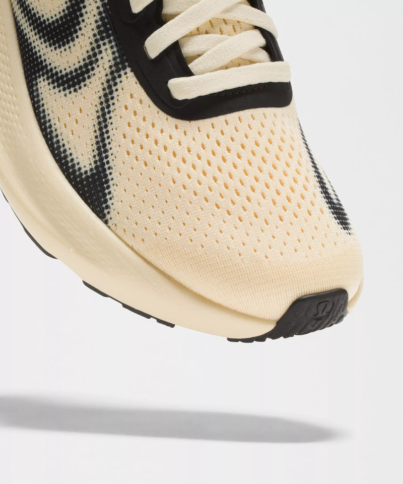 Women's Beyondfeel Running Shoe 8