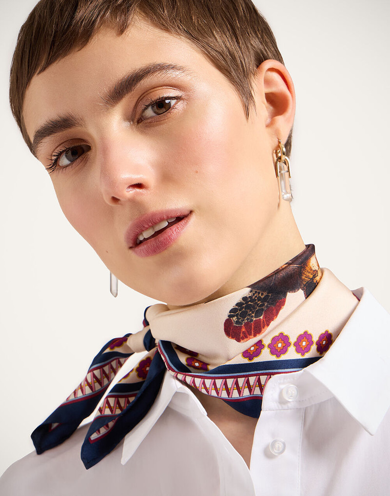 La DoubleJ Foulard 45 outlook