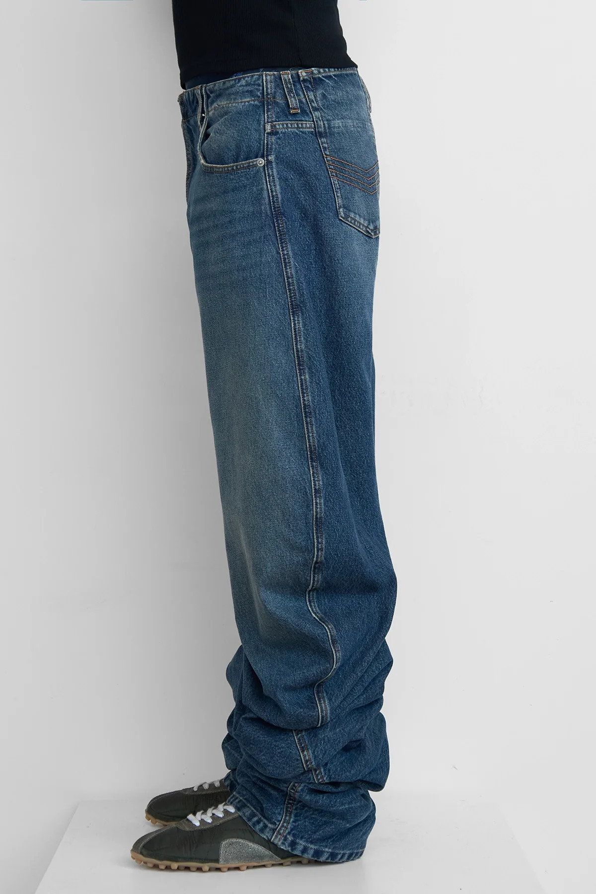 Jean Paul Gaultier Jean With Oversize Fit Vintage Blue - 6