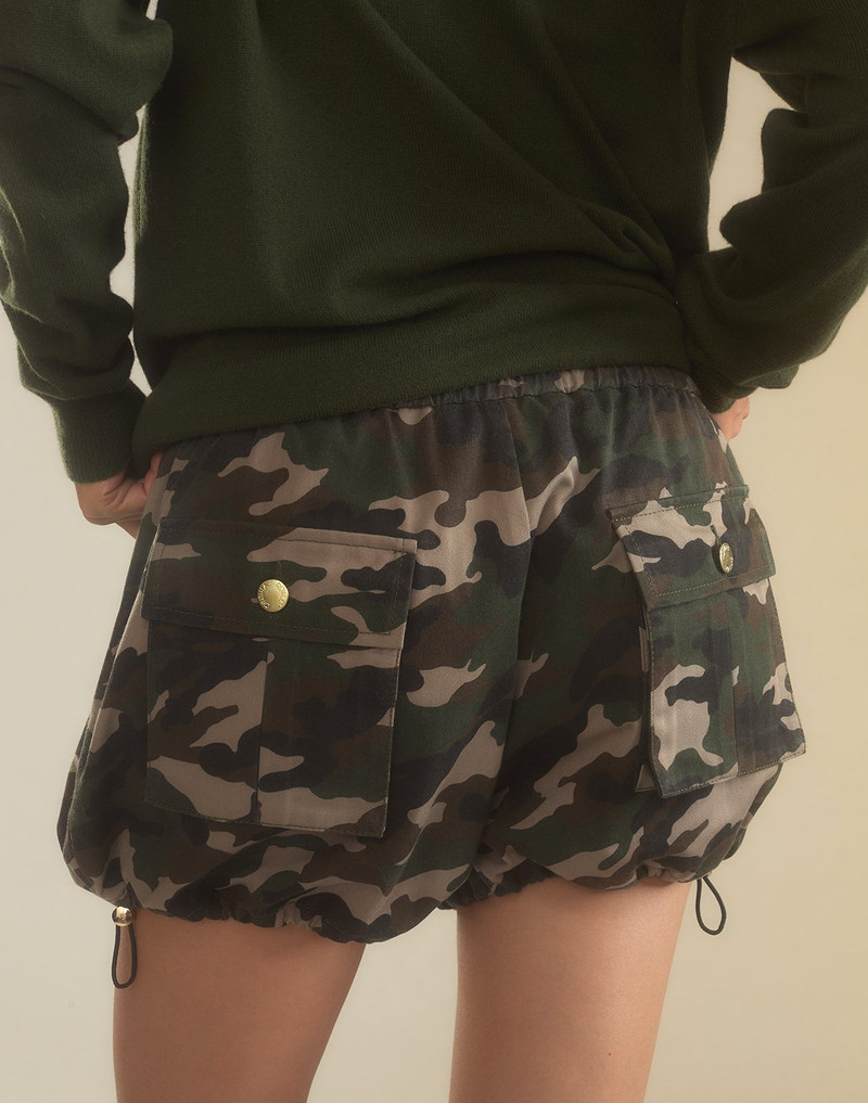 Undercover Cargo Shorts 9