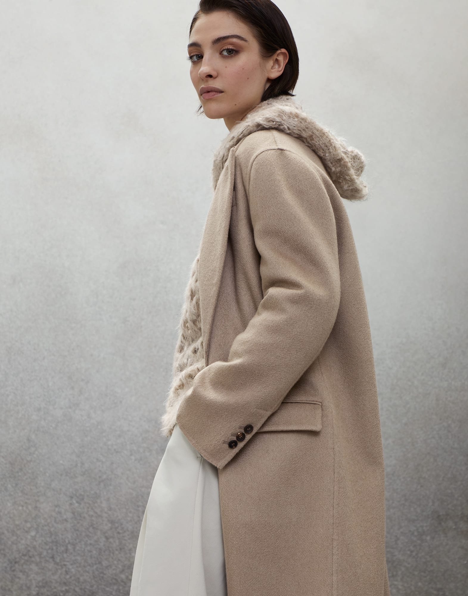 Hand-crafted coat in cashmere beaver double cloth with monili - 4