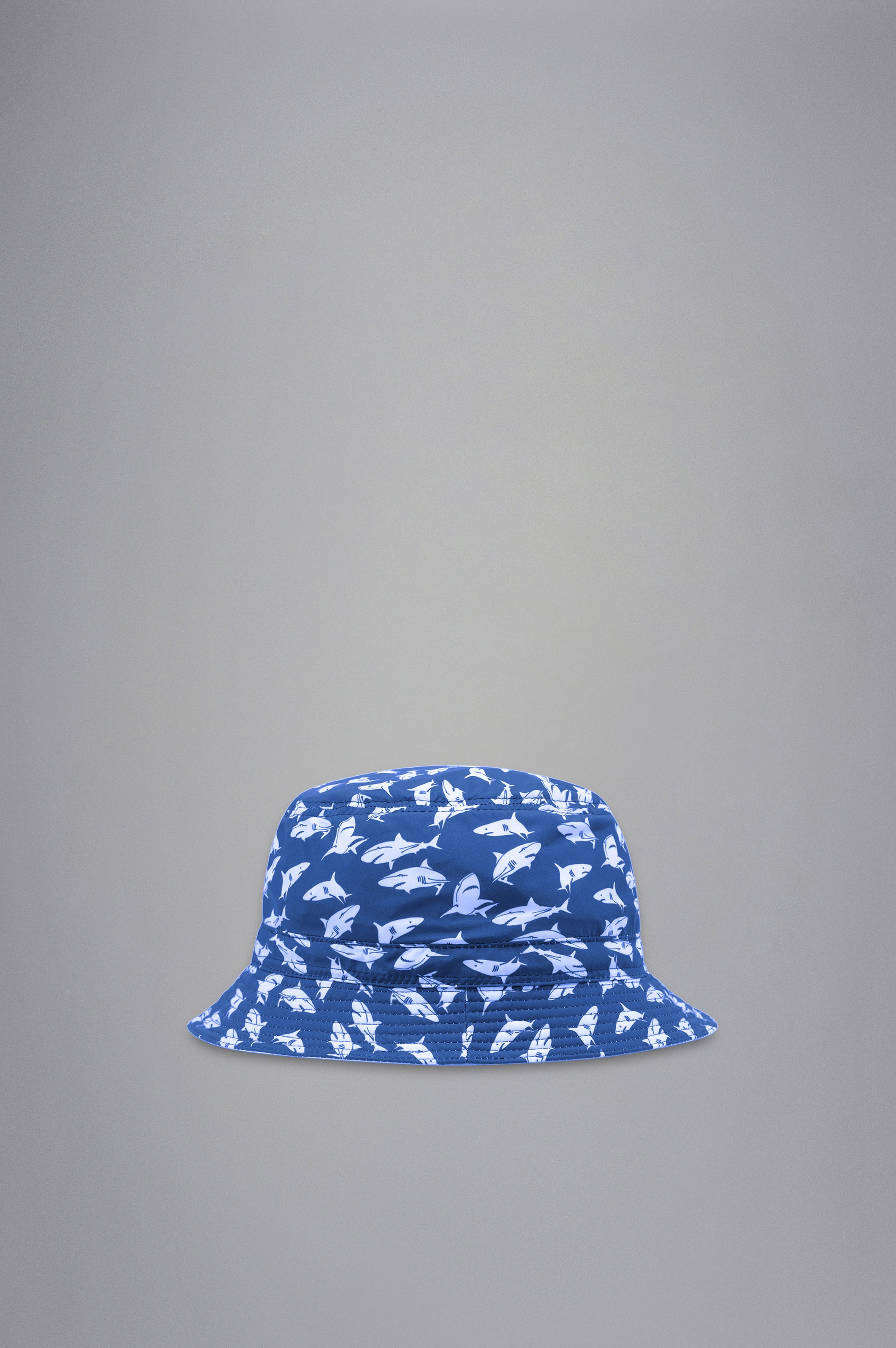 BUCKET WITH SHARK PRINT - 3