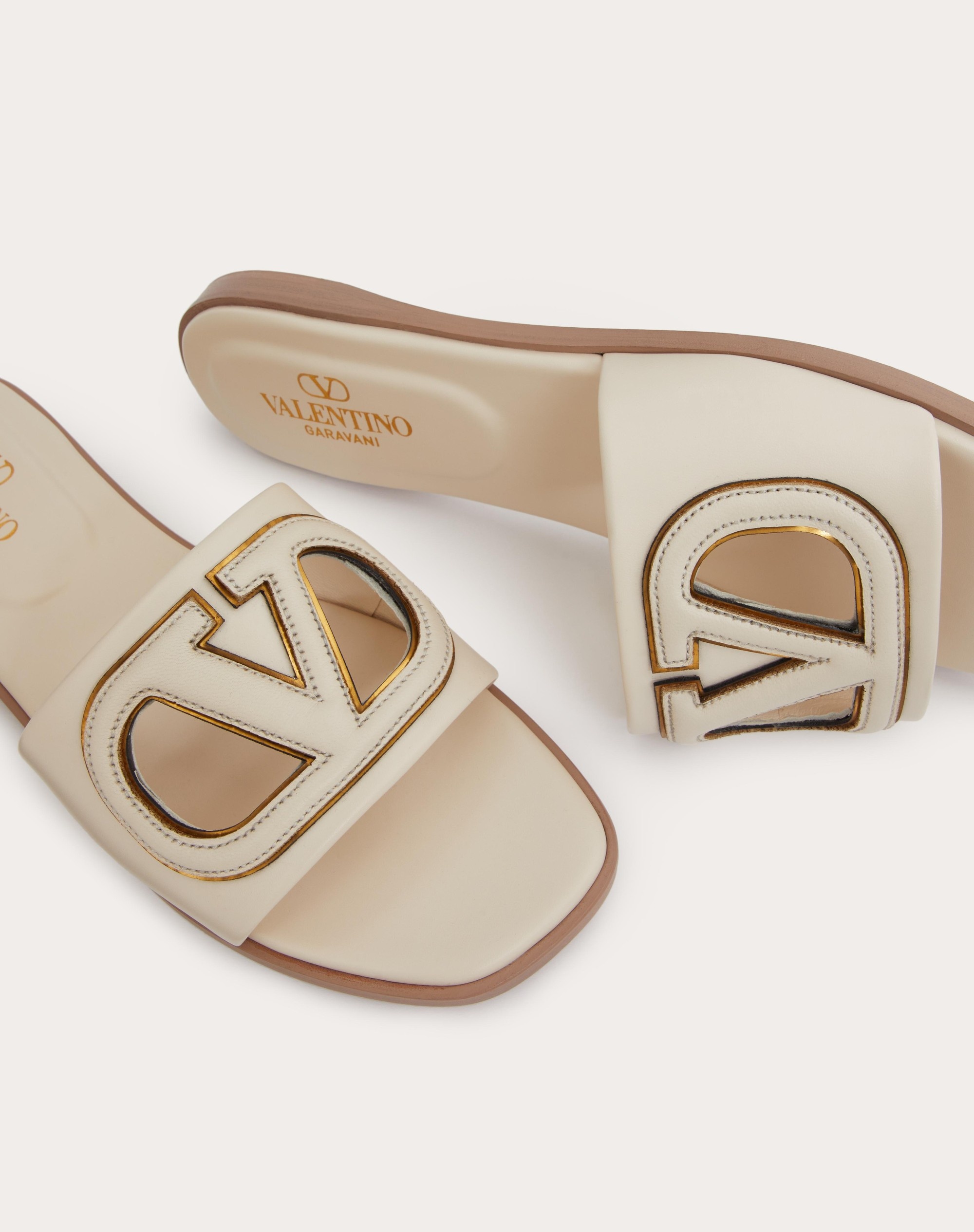 VLOGO CUT-OUT CALFSKIN SLIDE SANDAL - 5