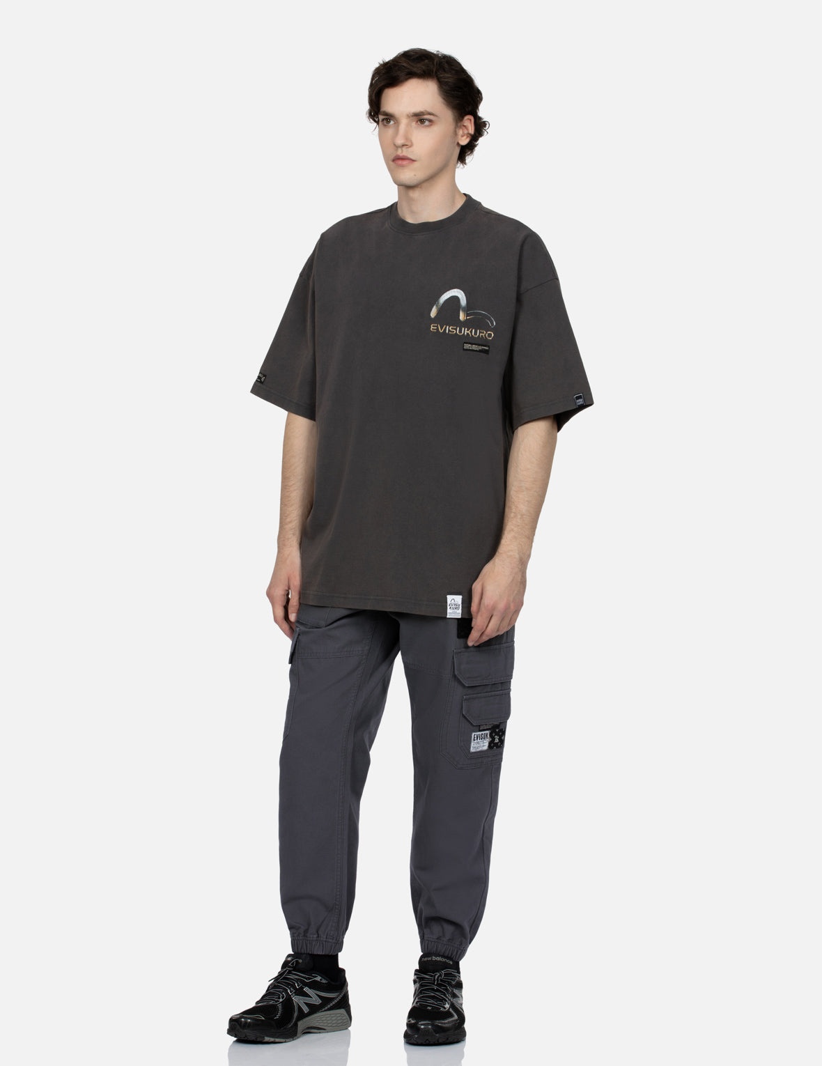 Logo Embossed Patch Fashion fit Cargo Pants - 4