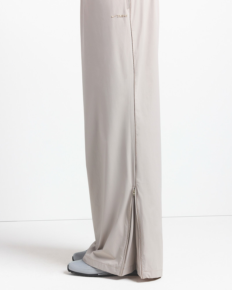 NikeSKIMS Woven Nylon Women's Oversized Track Pants 3