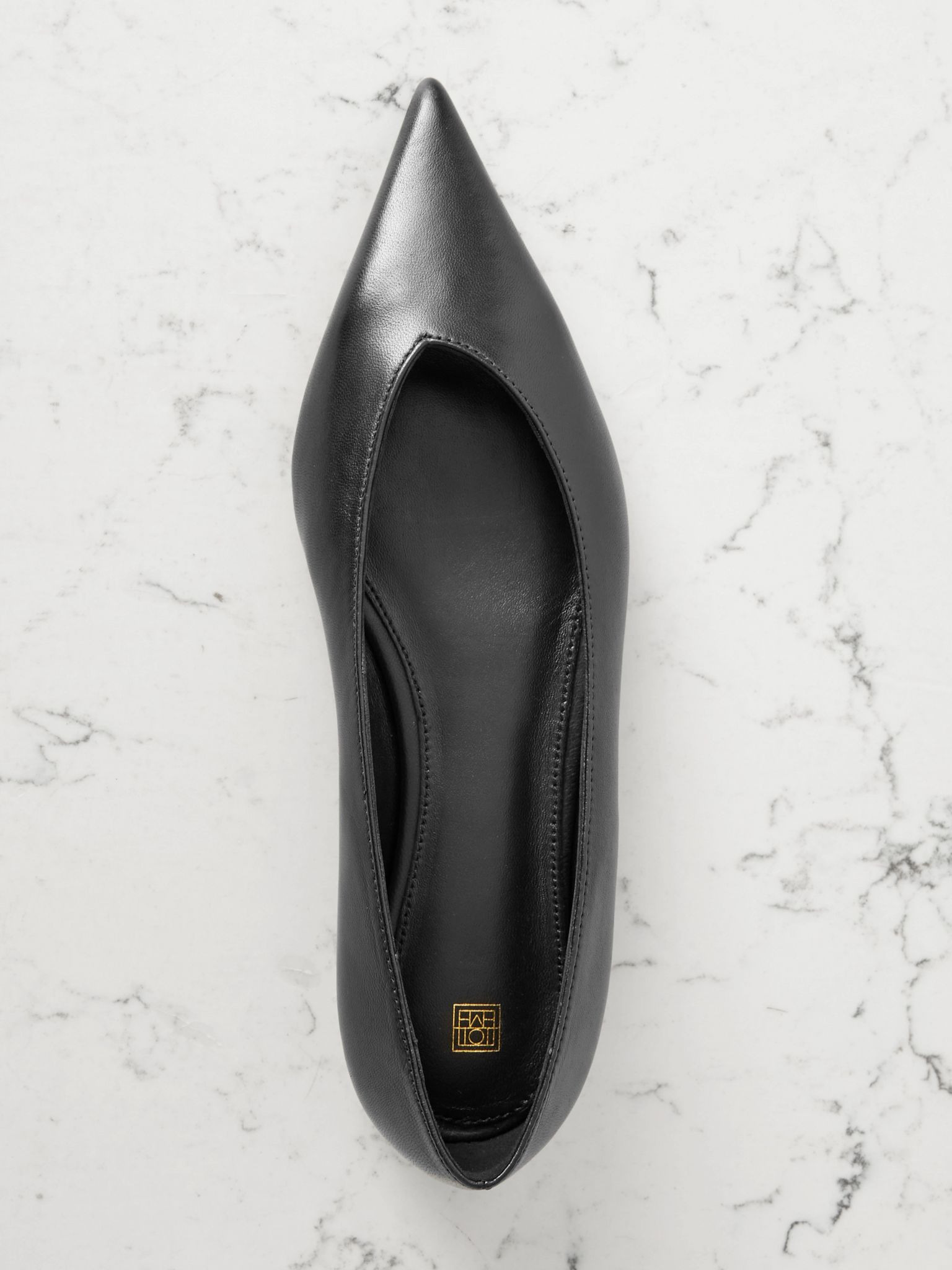 + NET SUSTAIN The Asymmetric Ballerina leather point-toe flats Black - 5