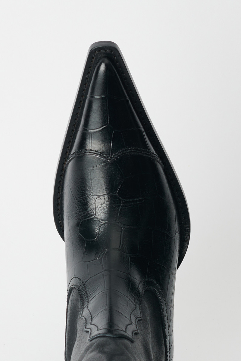 Our Legacy Texan Boot Black Saloon Leather outlook