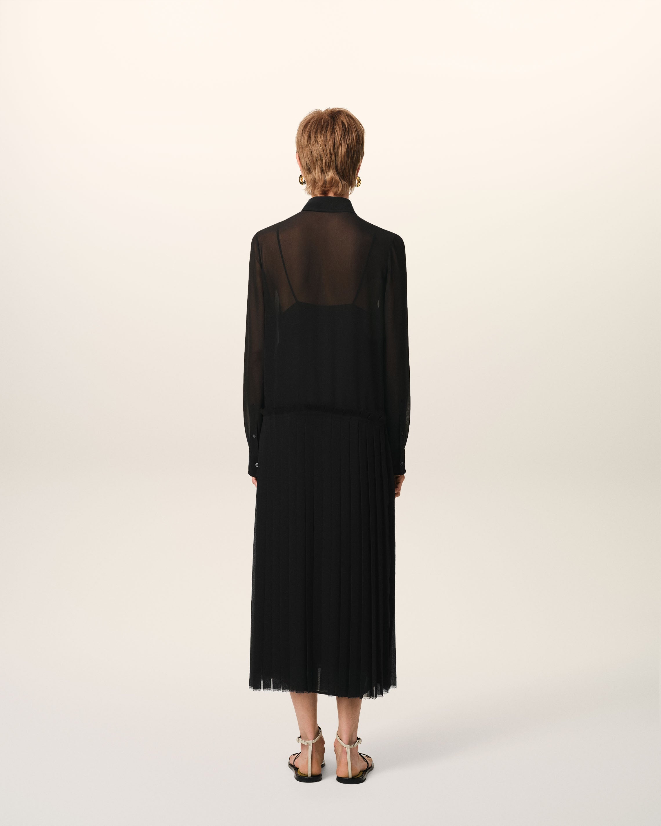 BLACK PLEATED MIDI DRESS - 5