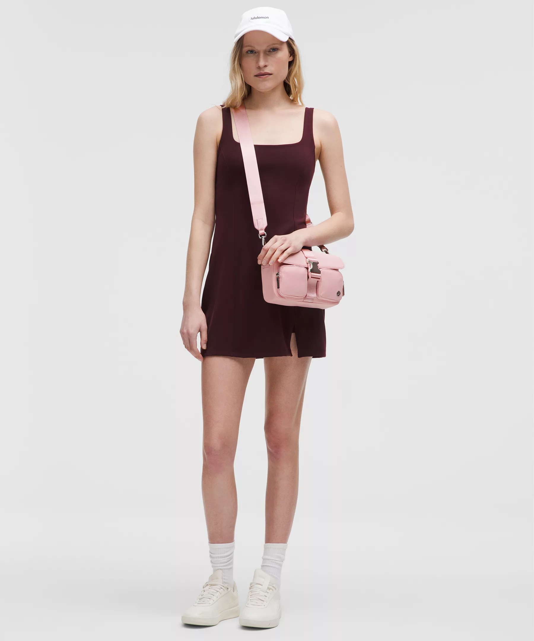 Wunderlust Multi-Pocket Crossbody Bag 3L - 2