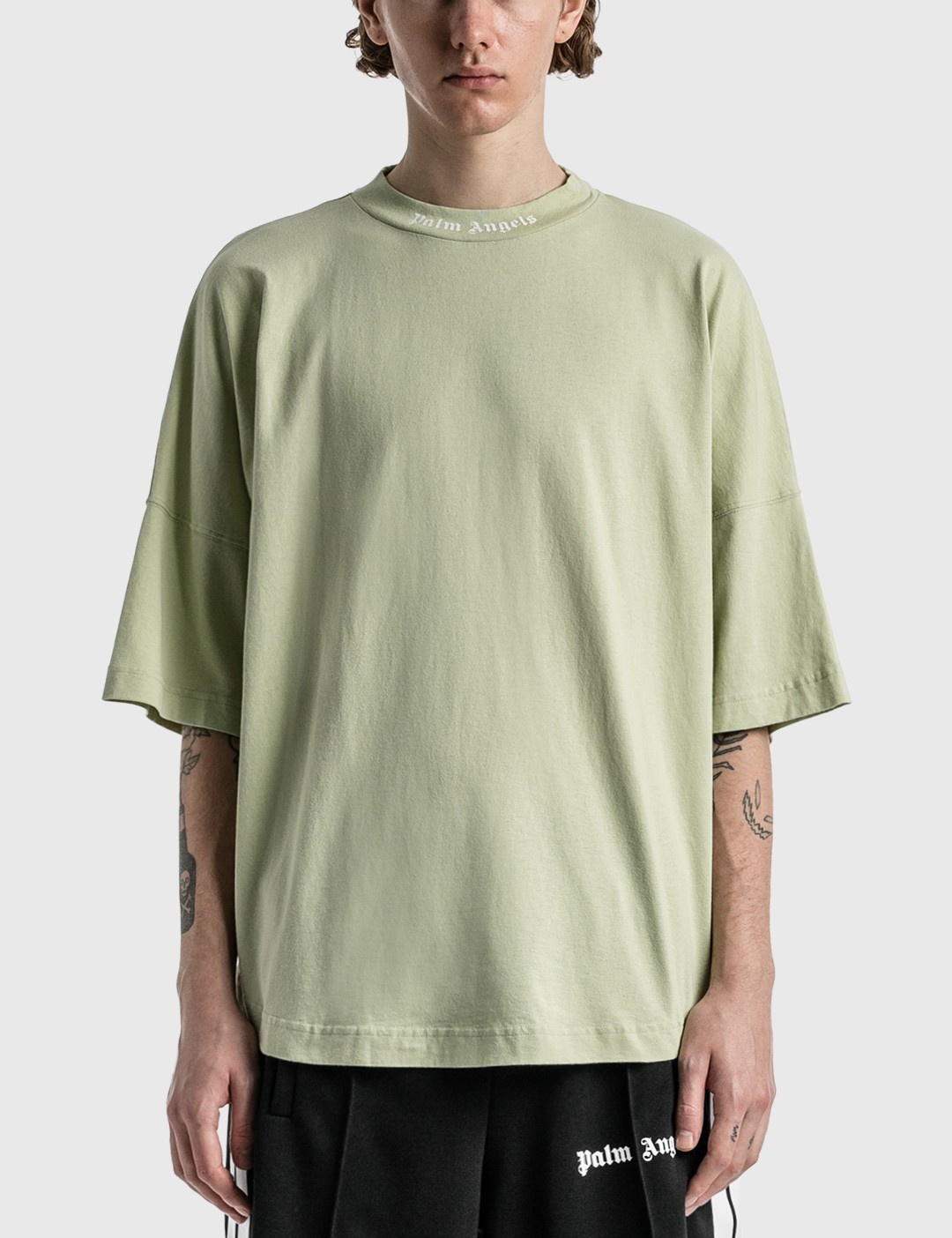 CLASSIC LOGO OVERSIZED T-SHIRT - 4