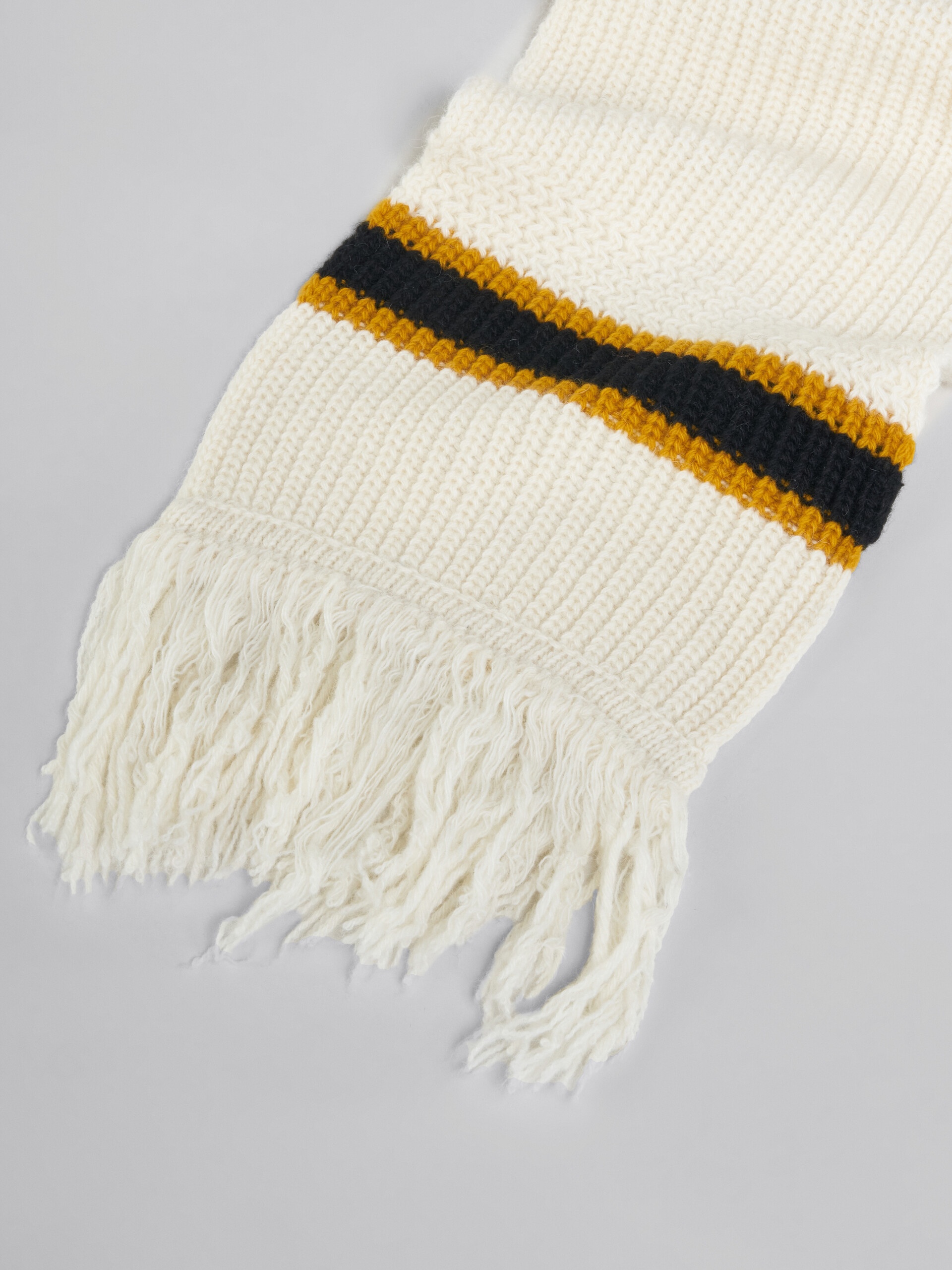 KNITTED COLLEGE-STYLE SCARF - 4