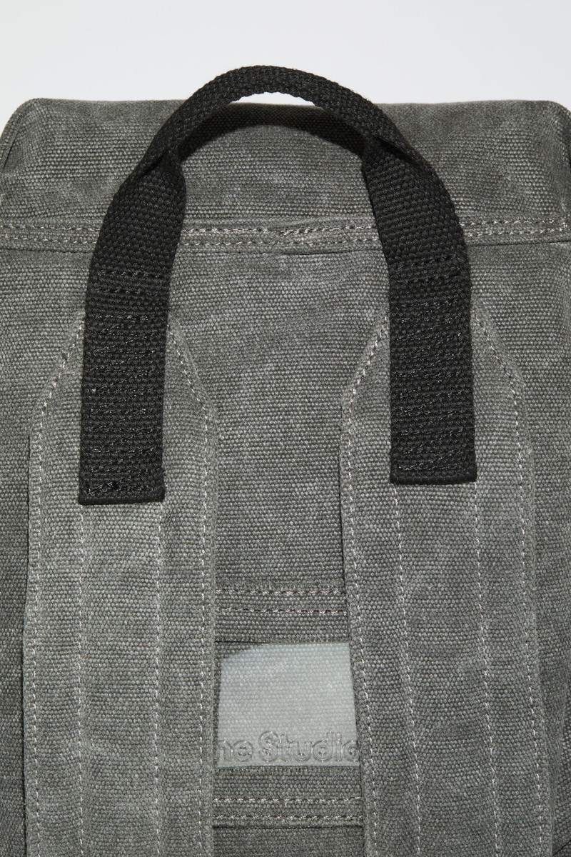 Mini backpack - Carbon grey 6