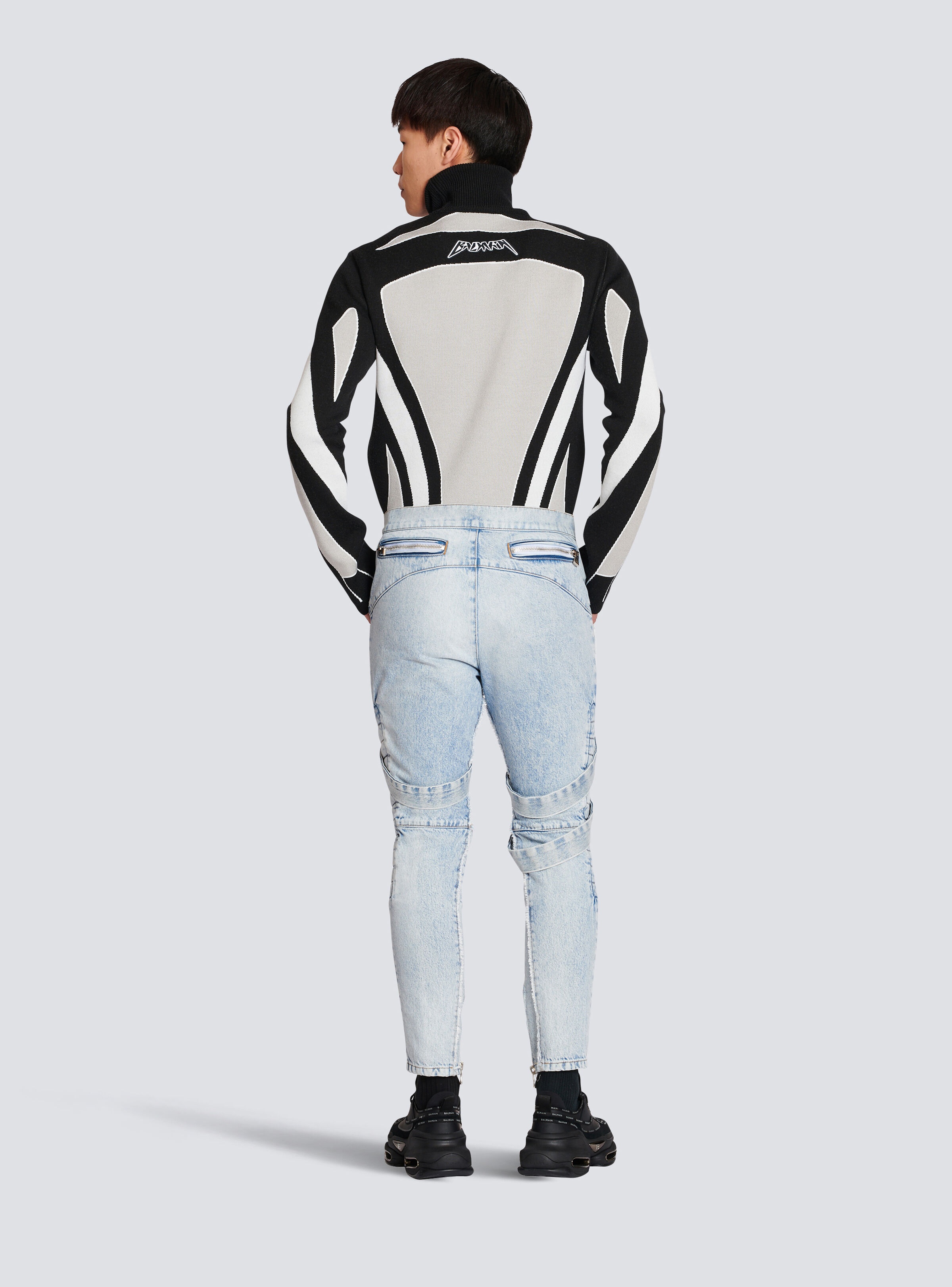 Cotton slim-fit jeans with straps - 4