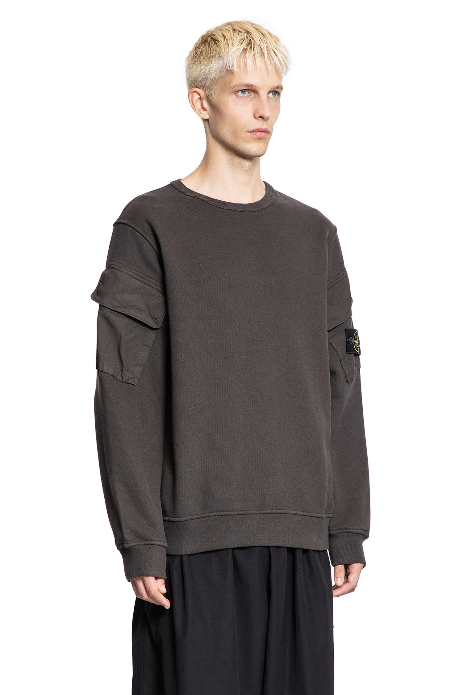 6100008-Brushed-Organic-Cotton-Fleece-Sweatshirt - 2