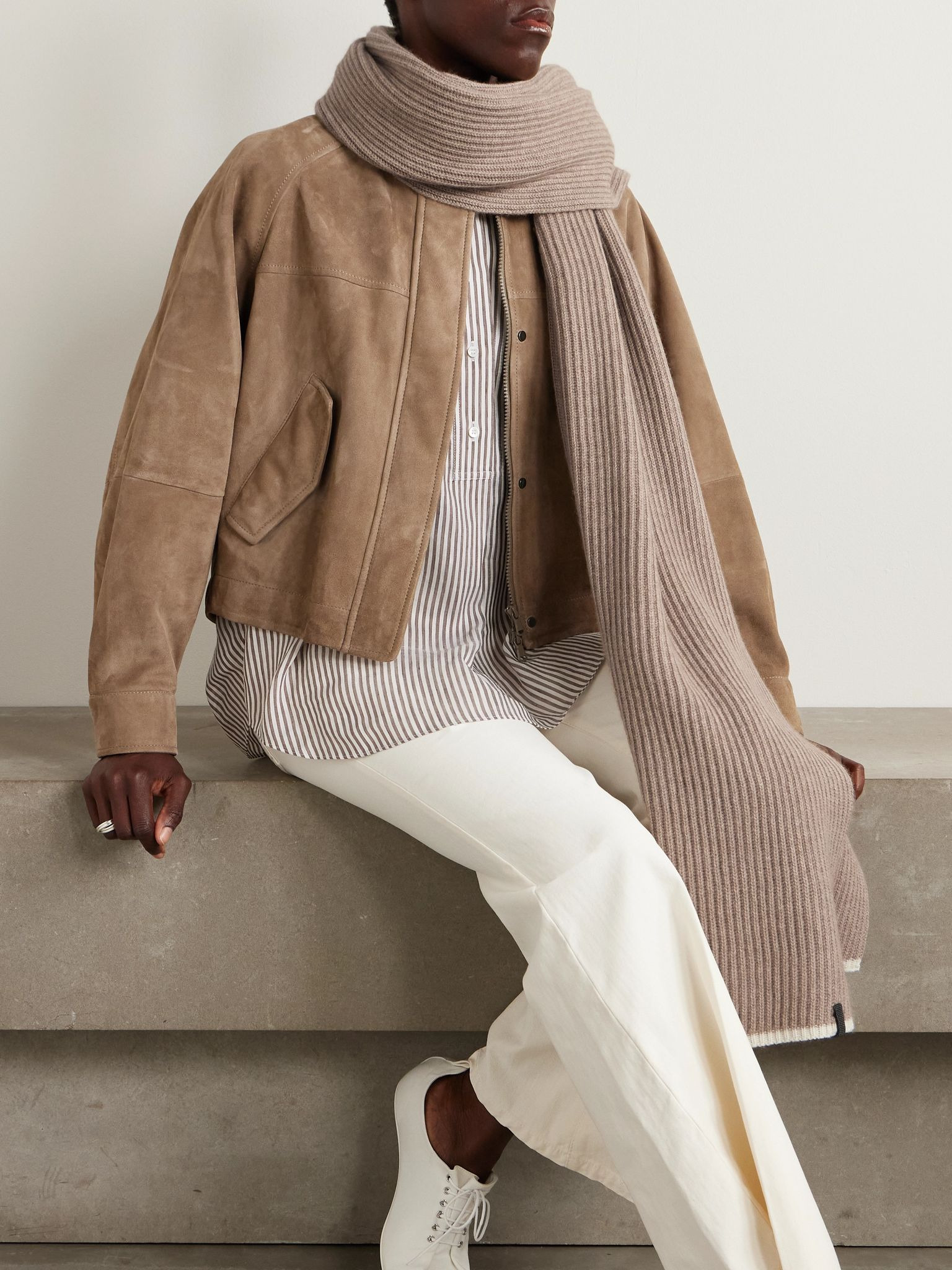 Bead-embellished ribbed cashmere scarf Taupe - 2