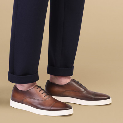 Santoni Men's polished brown leather Oxford shoe outlook