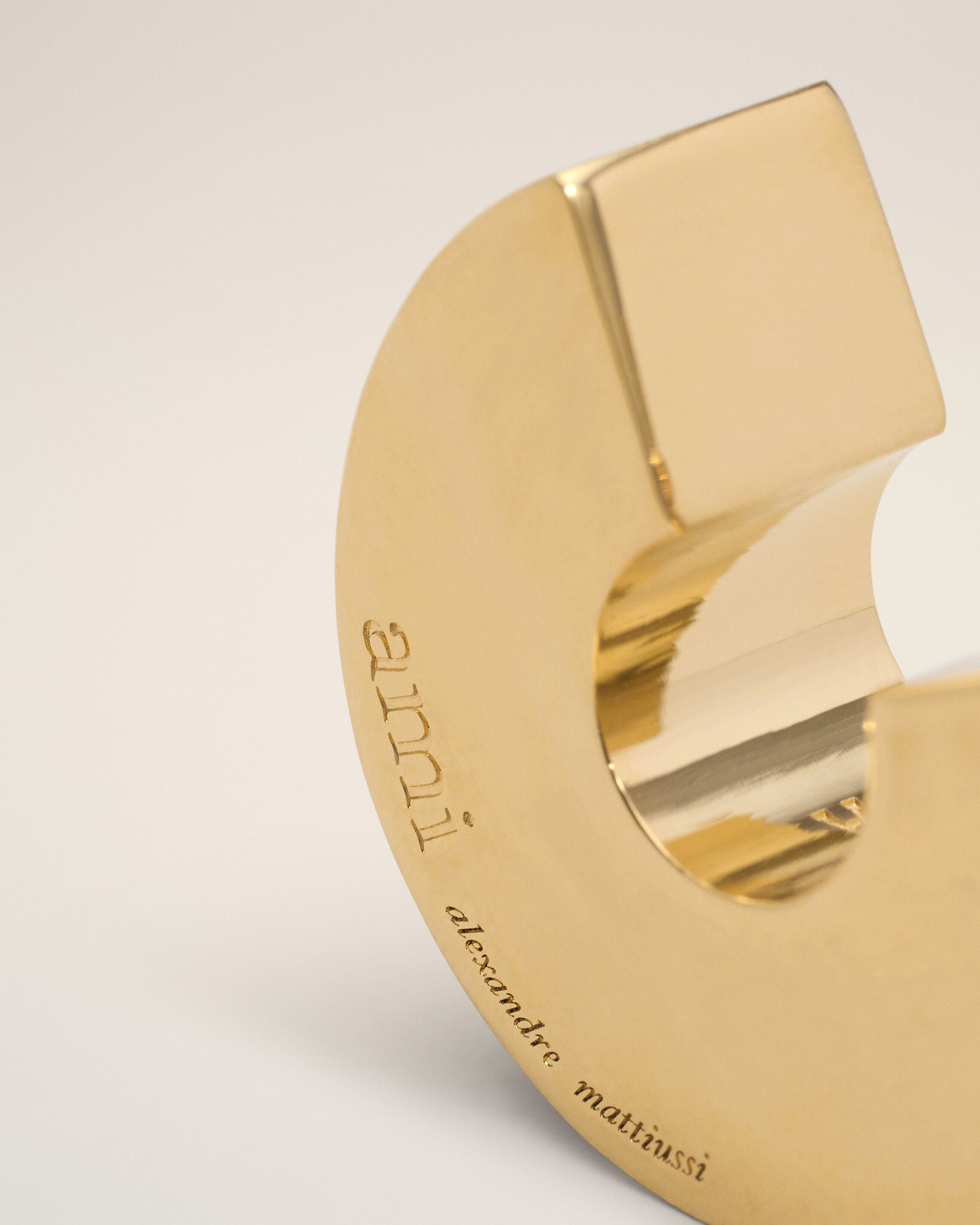 BLACK BRASS RIVAGE HOOPS - 4