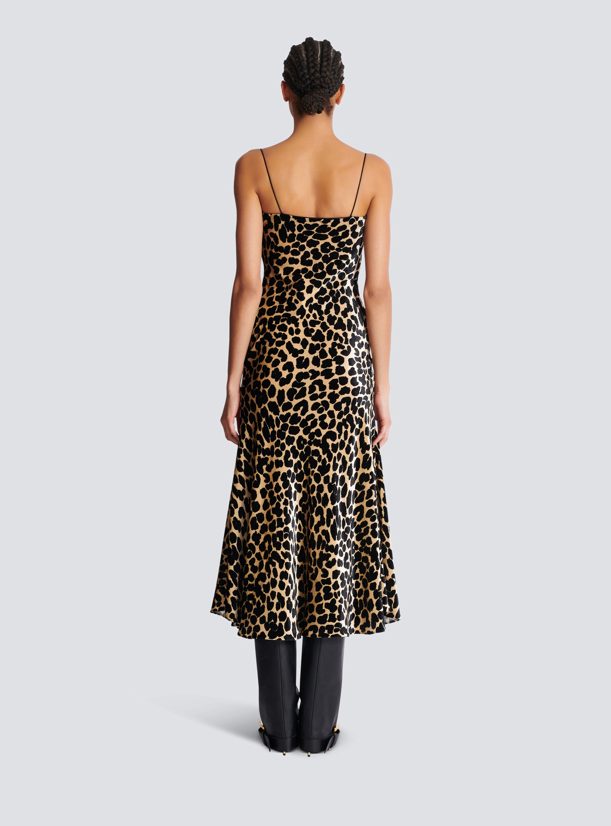 Flowing leopard print velvet dress - 4