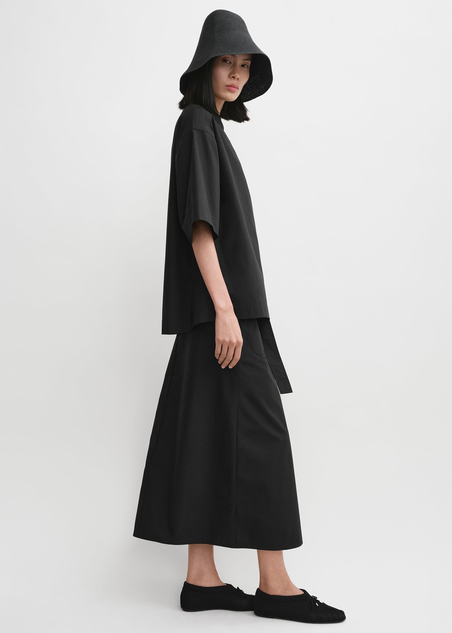Dart-neck cotton top black - 3