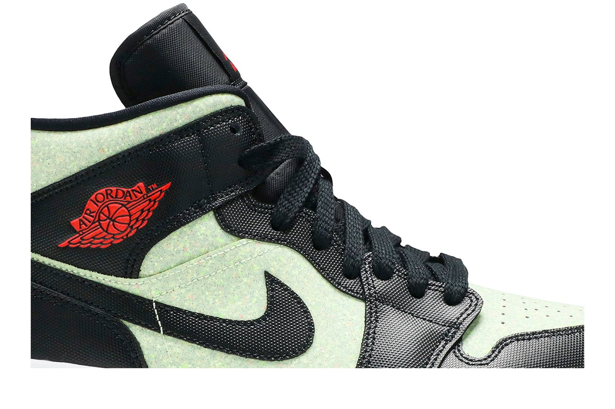 Wmns Air Jordan 1 Mid SE 'Black Barely Volt' - 2
