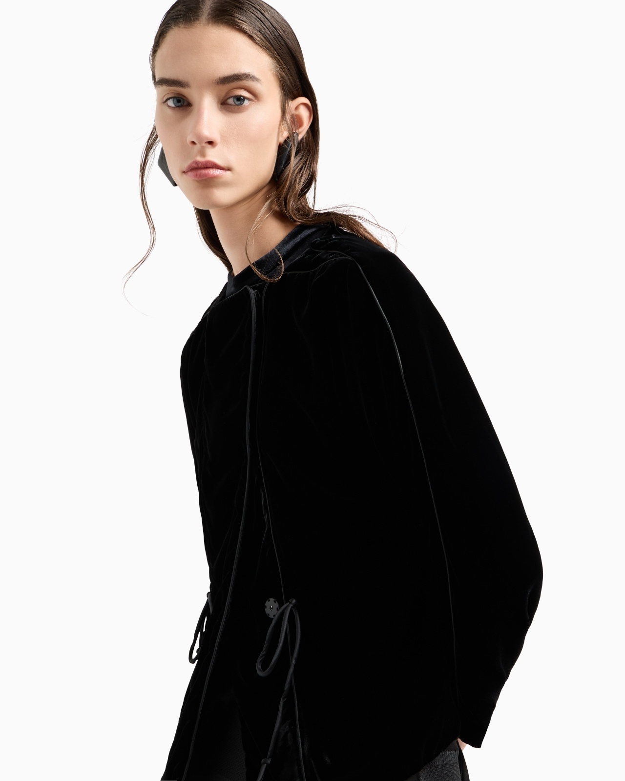 DOUBLE-BREASTED JACKET IN LIQUID VELVET WITH SATIN PIPING - 5