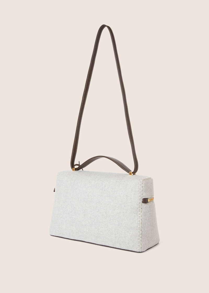 Loro Piana Extra Bag outlook