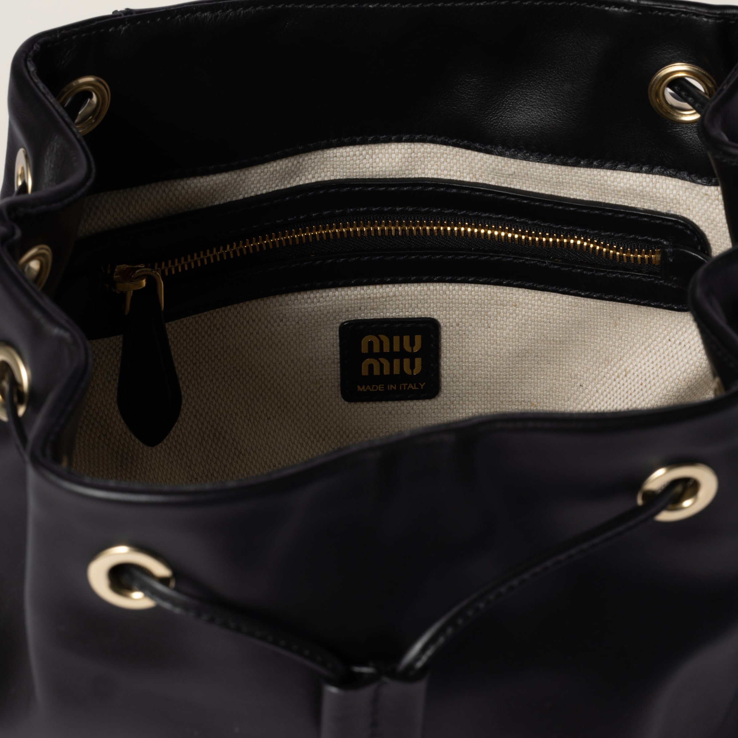 Leather backpack - 6