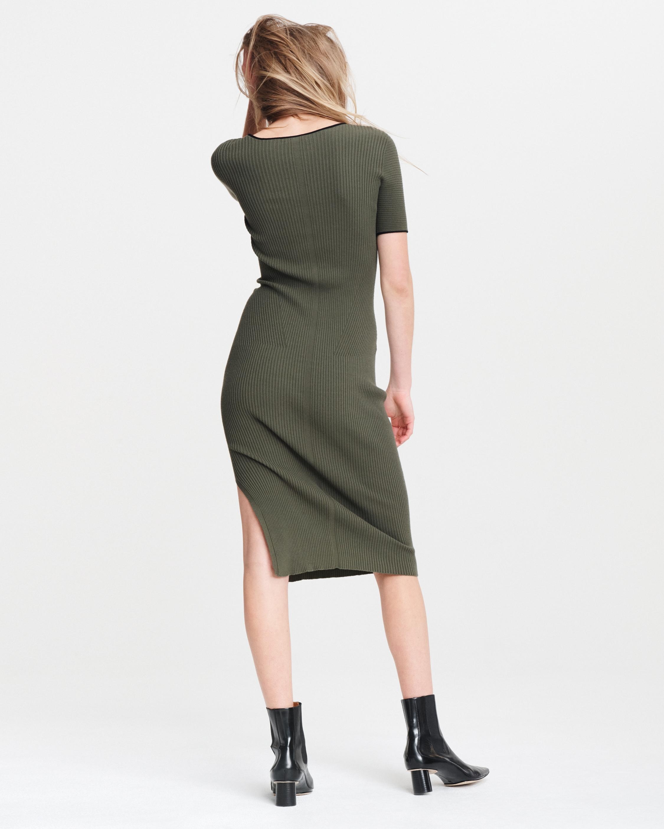 Kishi Knee Dress
Viscose Dress - 3