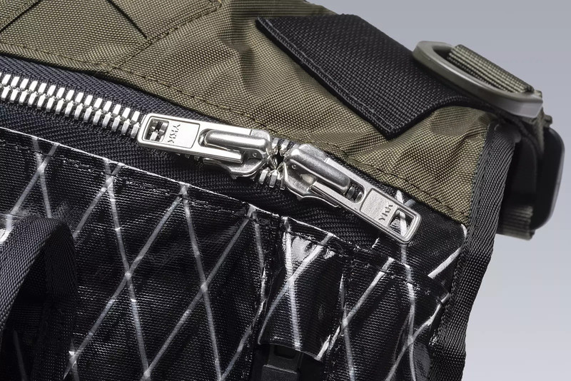 3A-1-MULTI Interops Einsatztasche Black/Olive 14