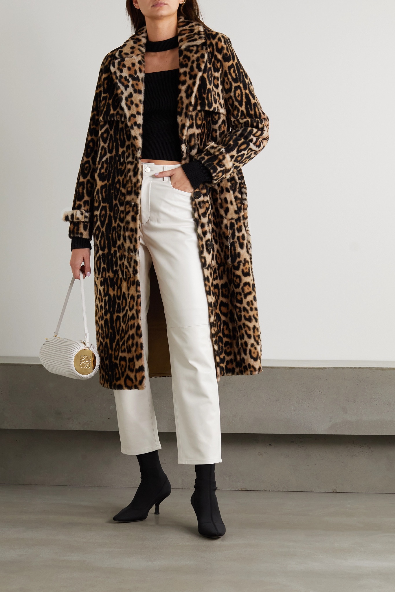 Reversible belted leopard-print shearling coat - 3