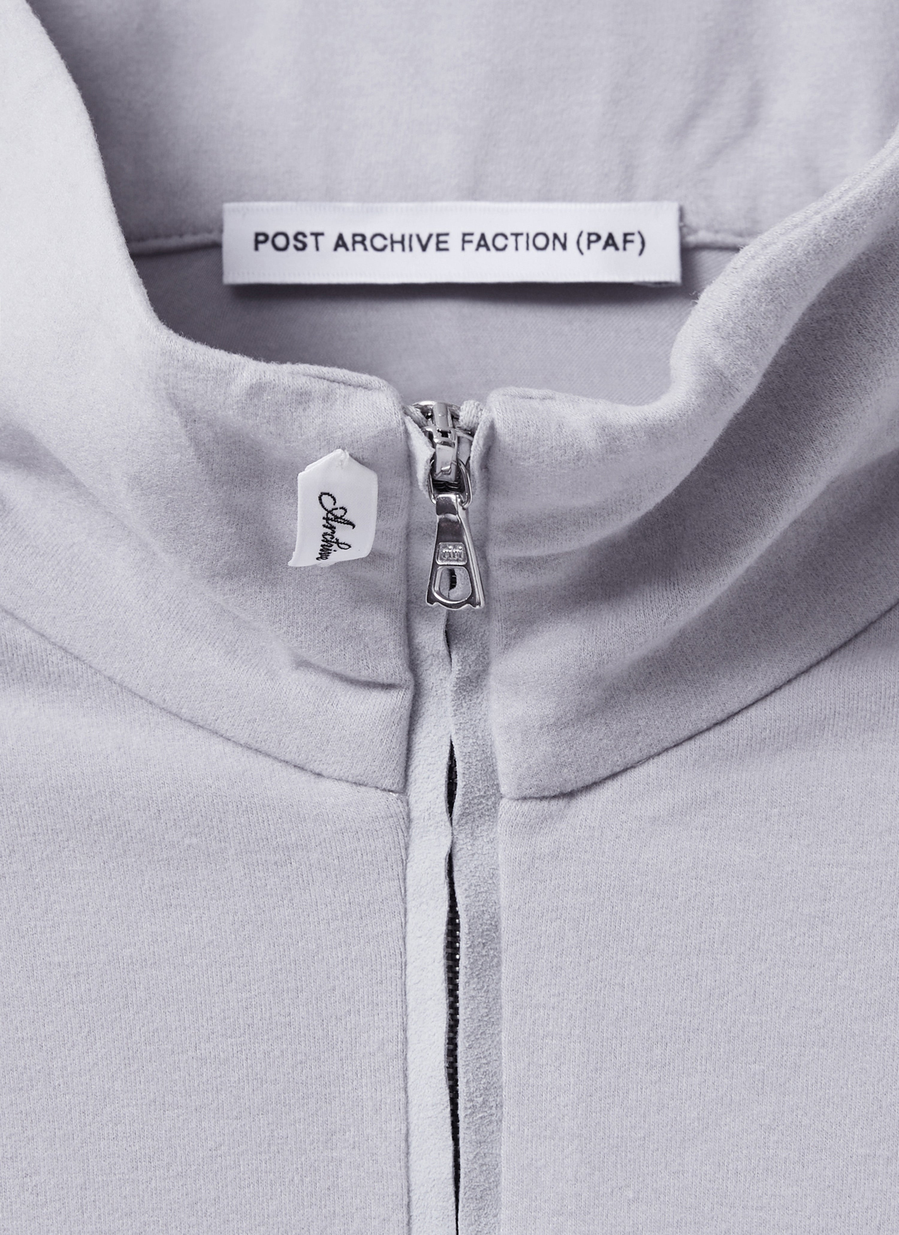 HALF ZIP FLEECE
( - 5