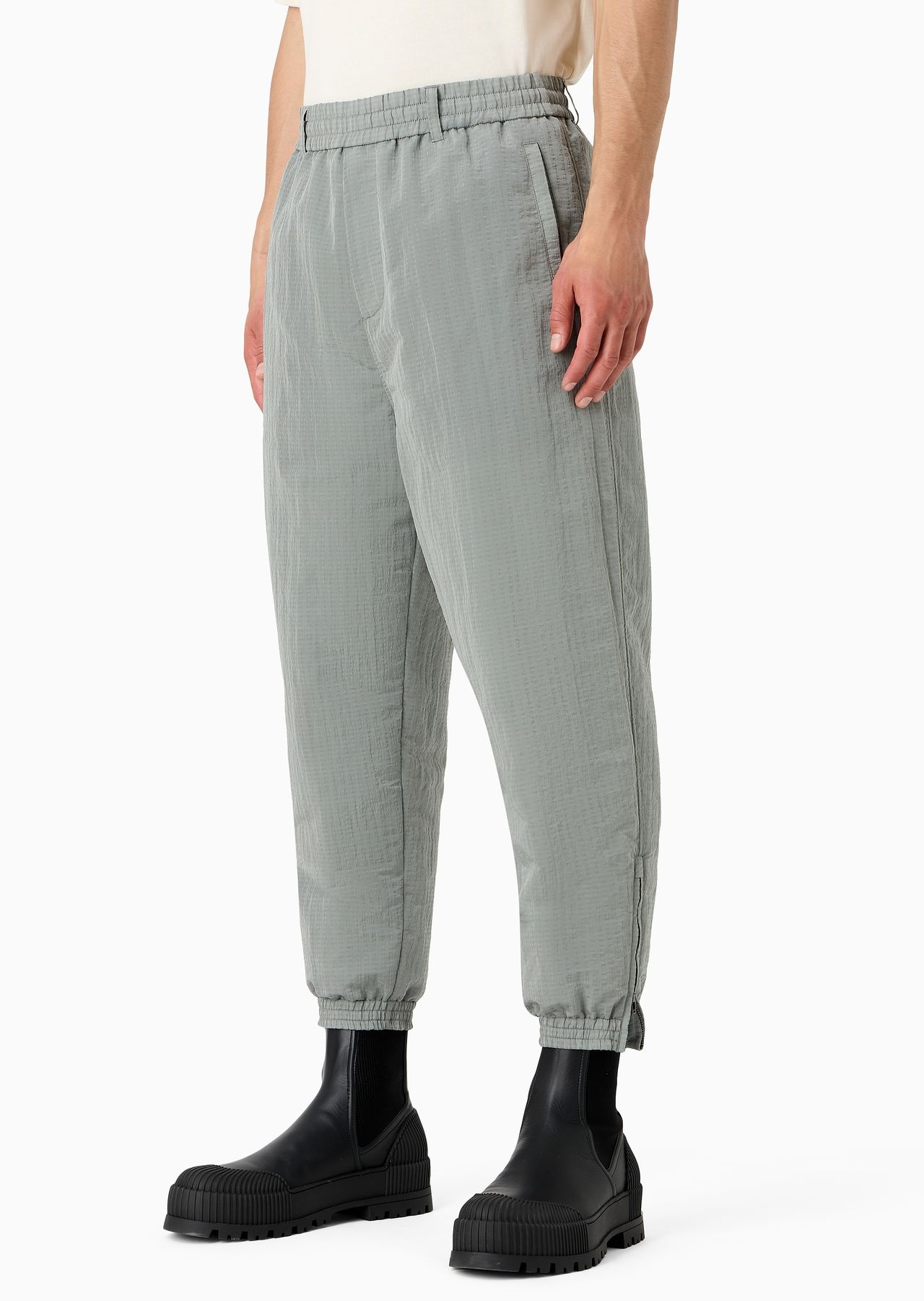 Light nylon seersucker trousers with stretch hem and zip - 2