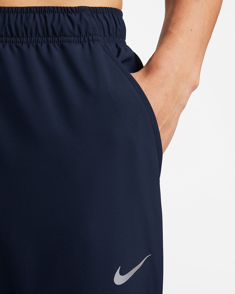 Nike Form Men's Dri-FIT Tapered Versatile Pants 3