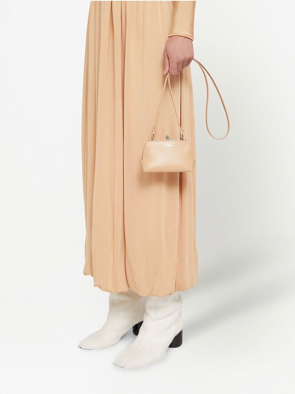 logo-embossed crossbody leather bag - 6