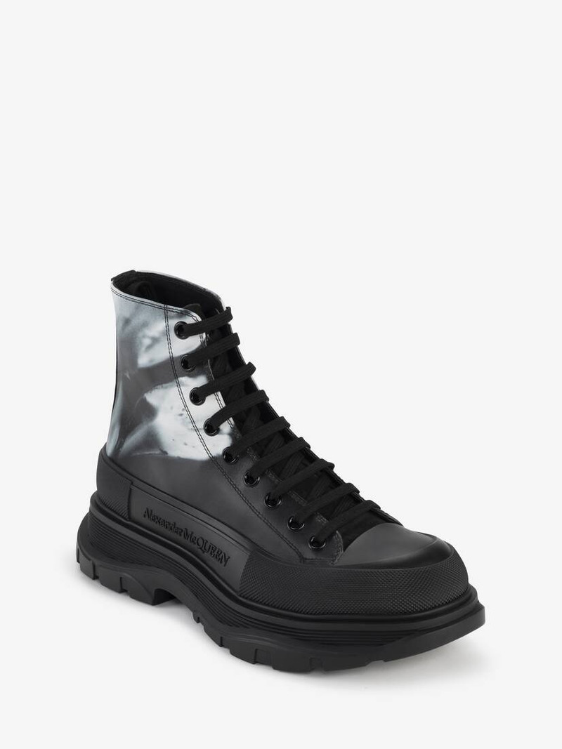 Alexander McQueen Men's Tread Slick Boot in Black/white outlook