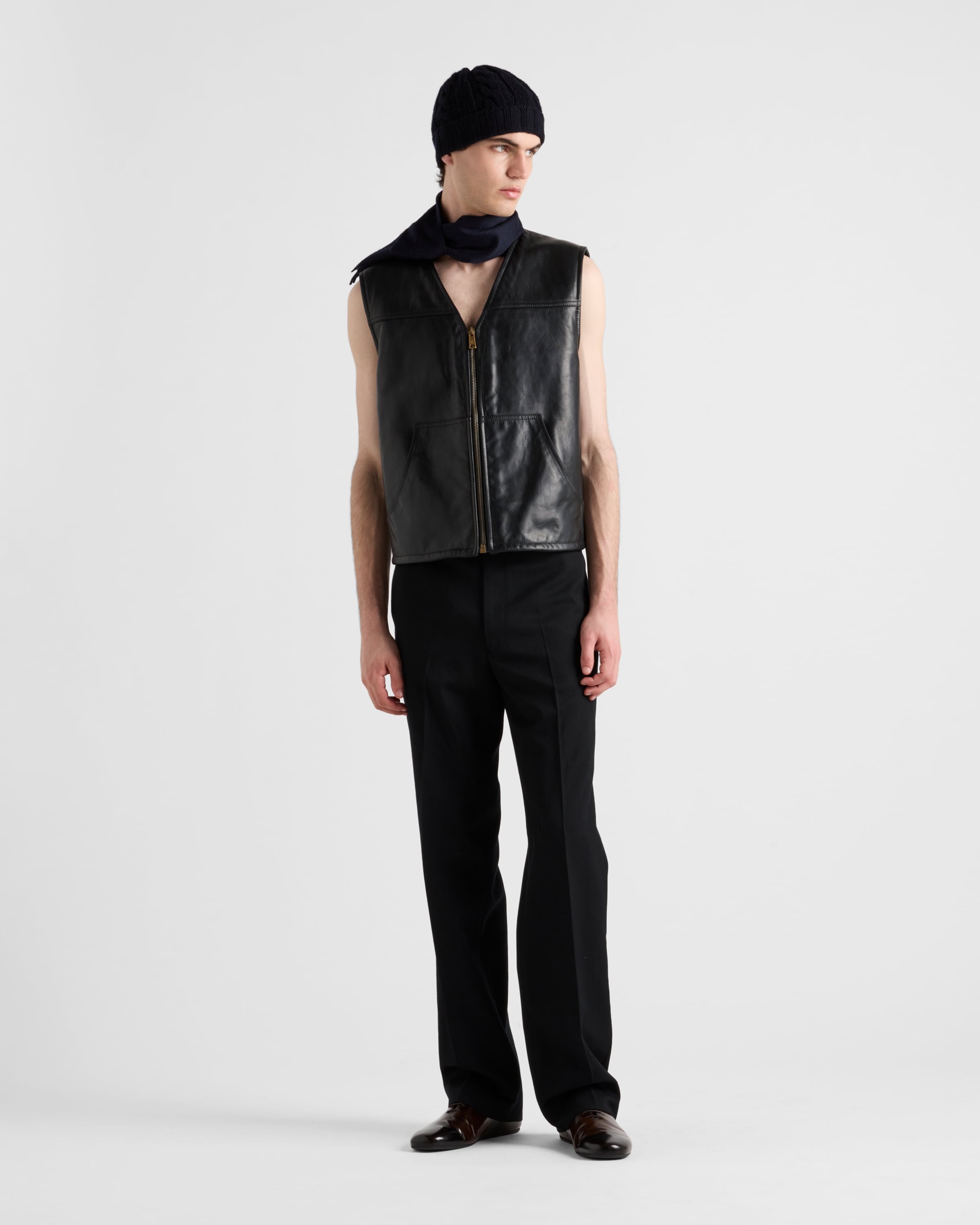 Leather and shearling vest - 2