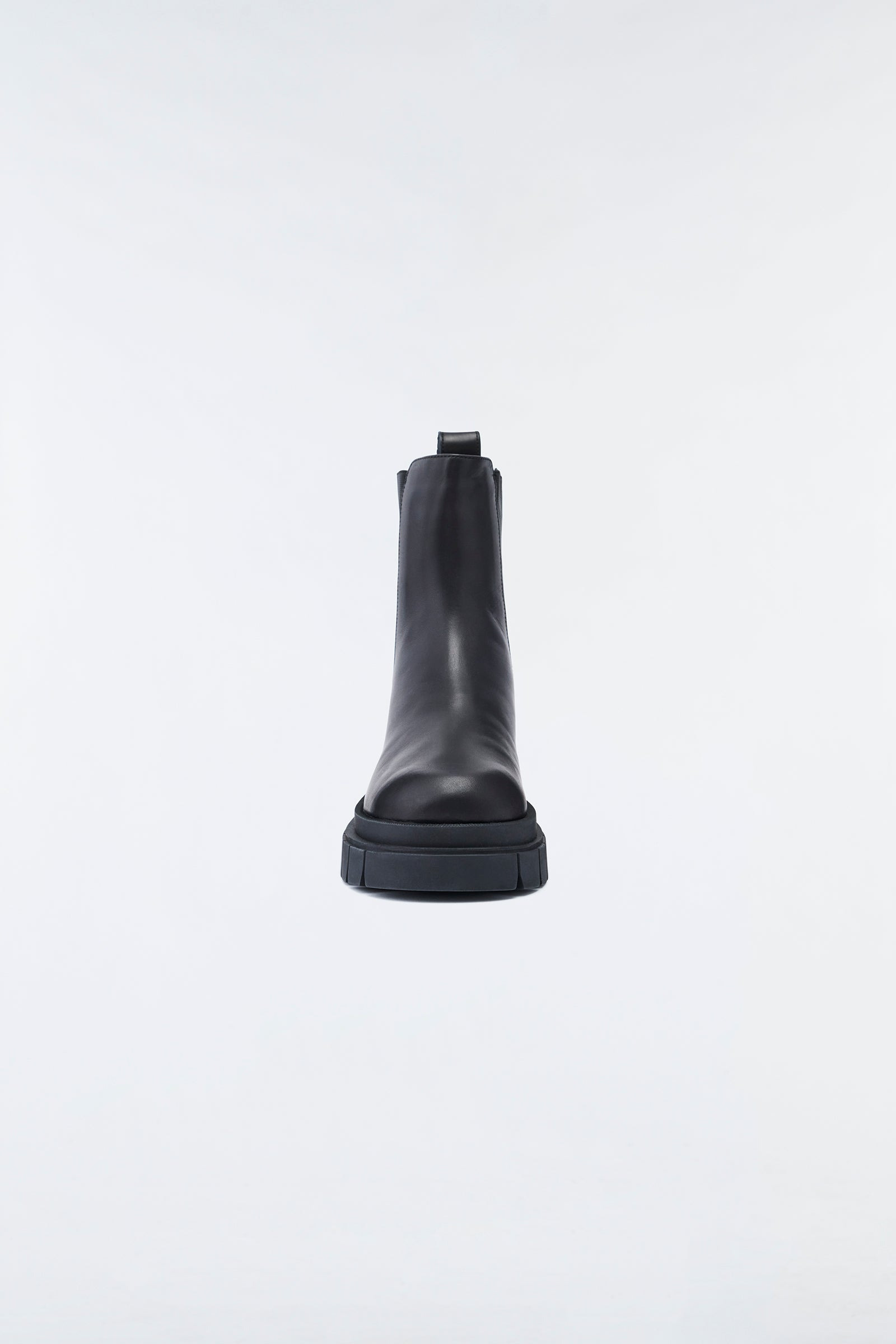 STORM shearling-lined (R) Leather Chelsea boot for women - 3