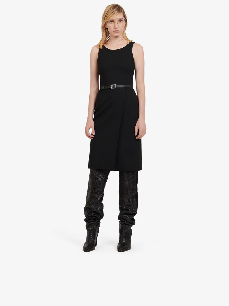 Short dress in crêpe de laine with graphic neckline 3