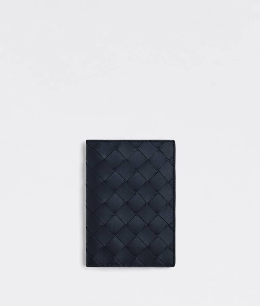 passport case - 1