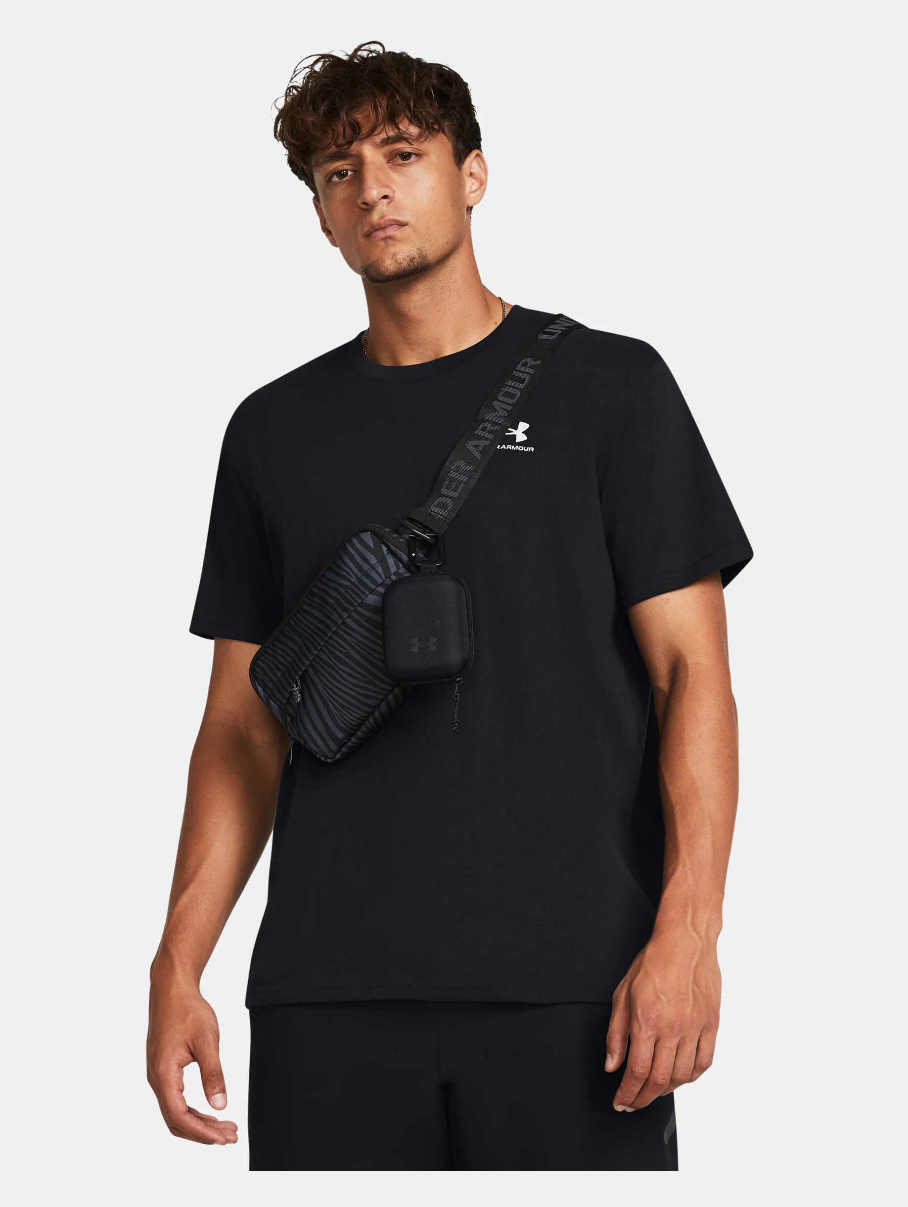 UA Contain Micro - 5