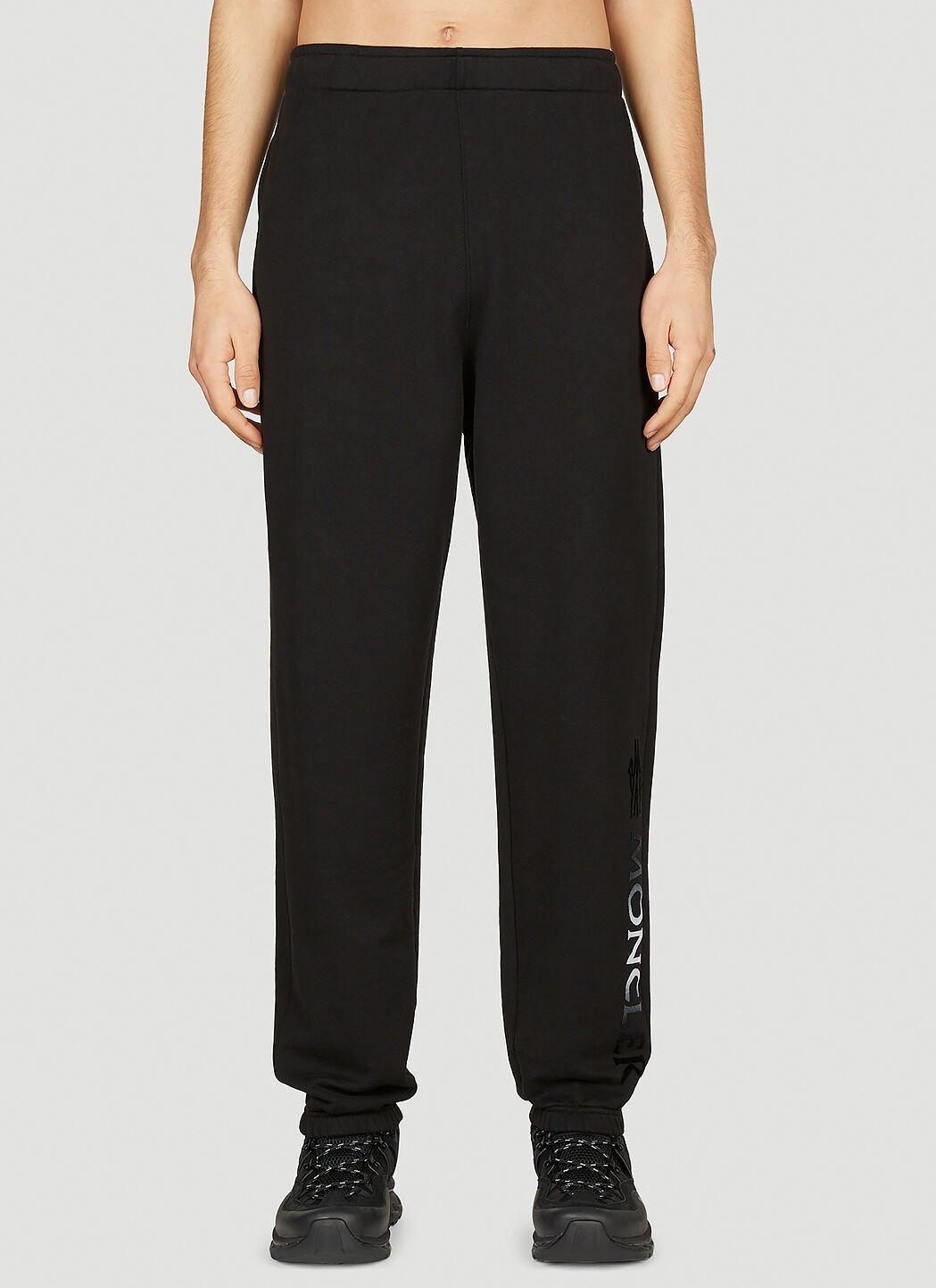 MONCLER｜TRAINING PANTS (8H00003 809KR 999) 楽天市場】14 MONCLER モンクレール 8H00003 809KR ブラック