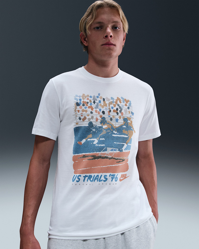 Nike Sportswear Men's T-Shirt - 1