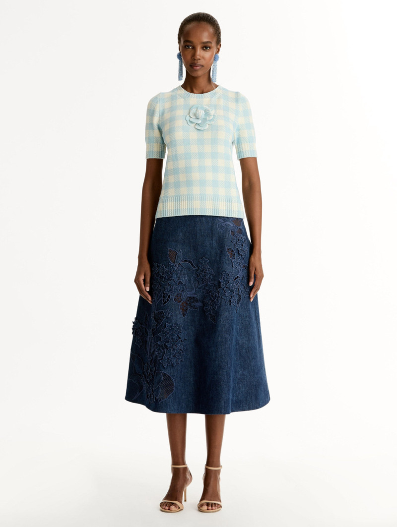 Oscar de la Renta GINGHAM PULLOVER WITH FLORAL APPLIQUÉ outlook