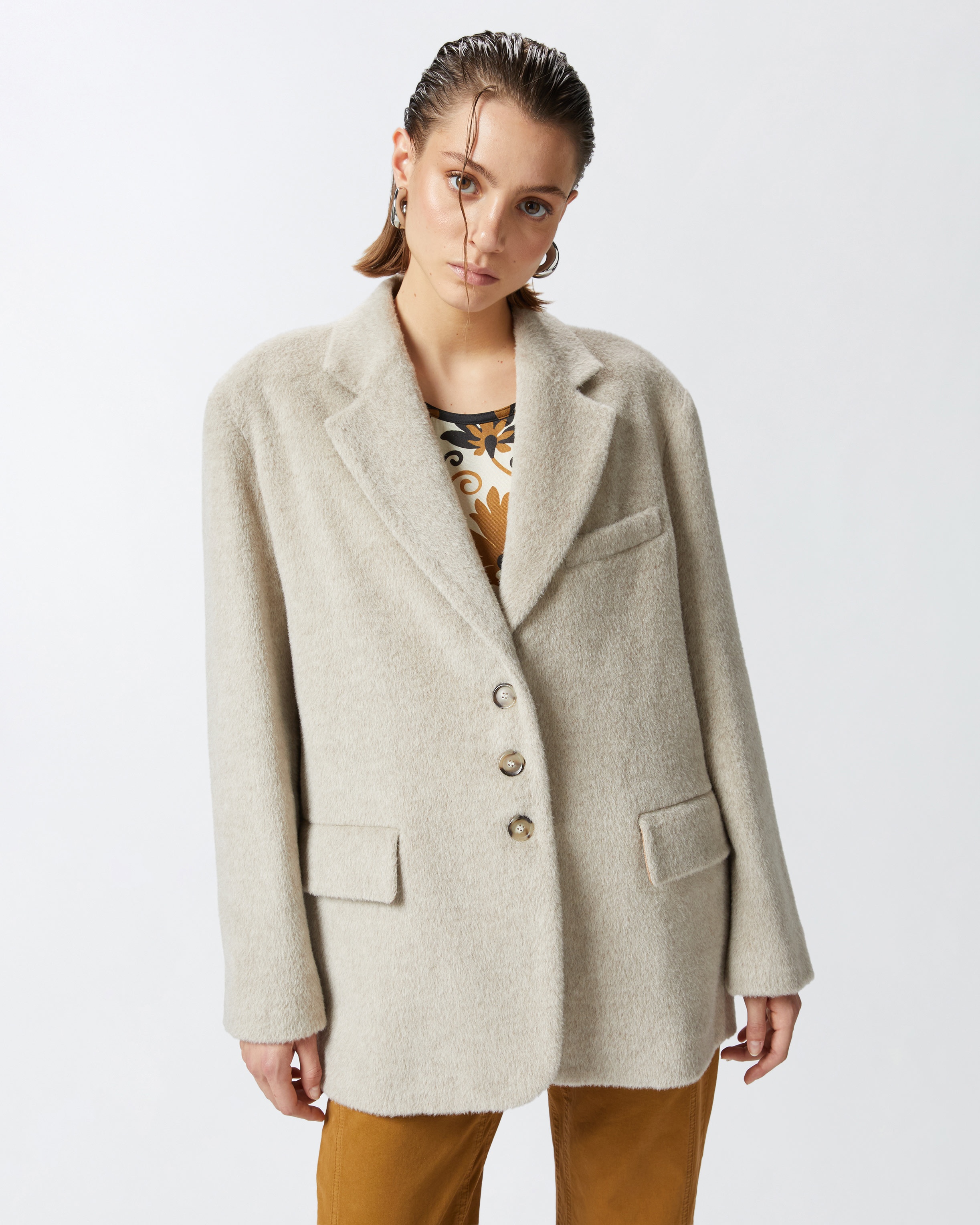 SHORT SINGLE-BREASTED COAT IN BEAVER - 2