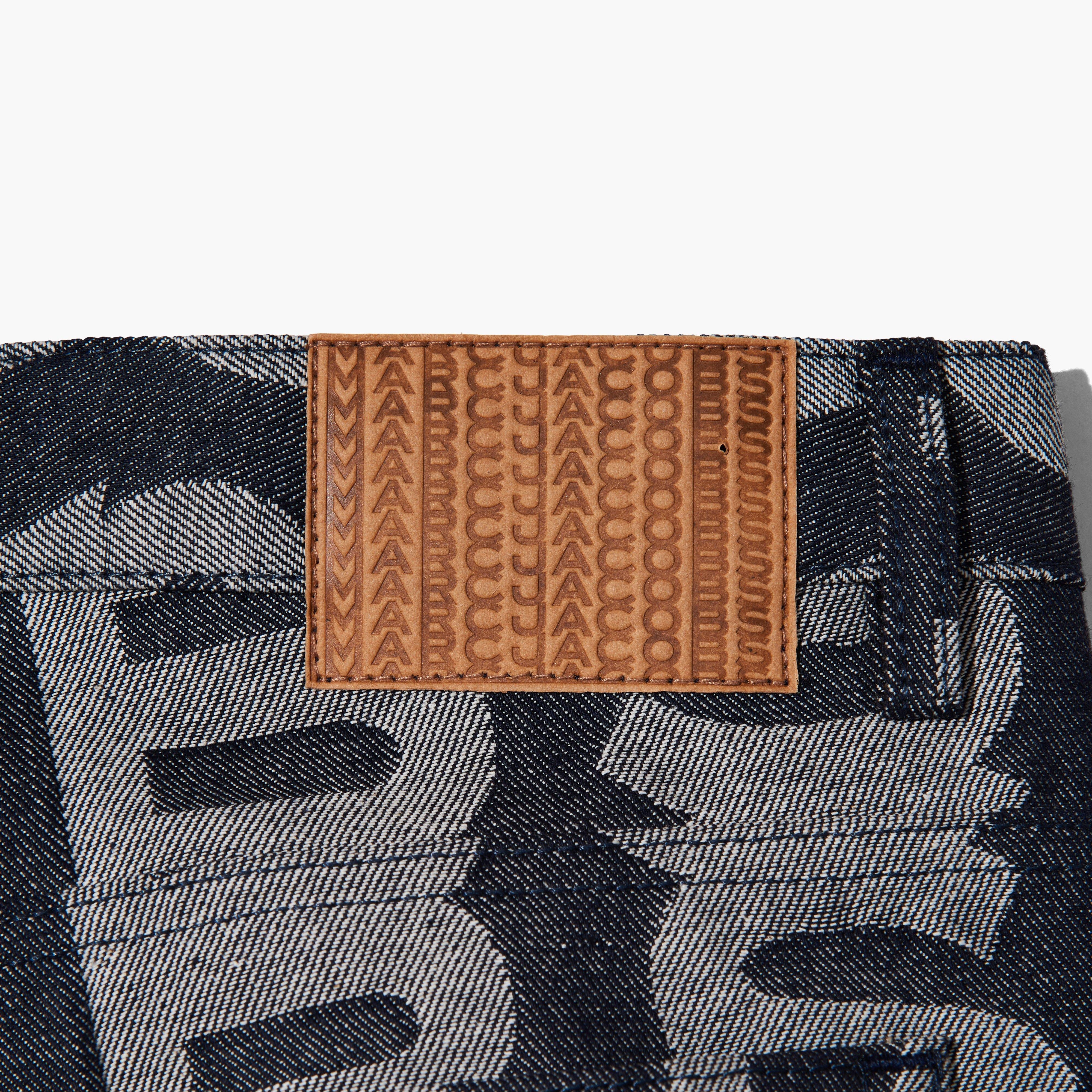 THE MONOGRAM OVERSIZED JEANS - 7