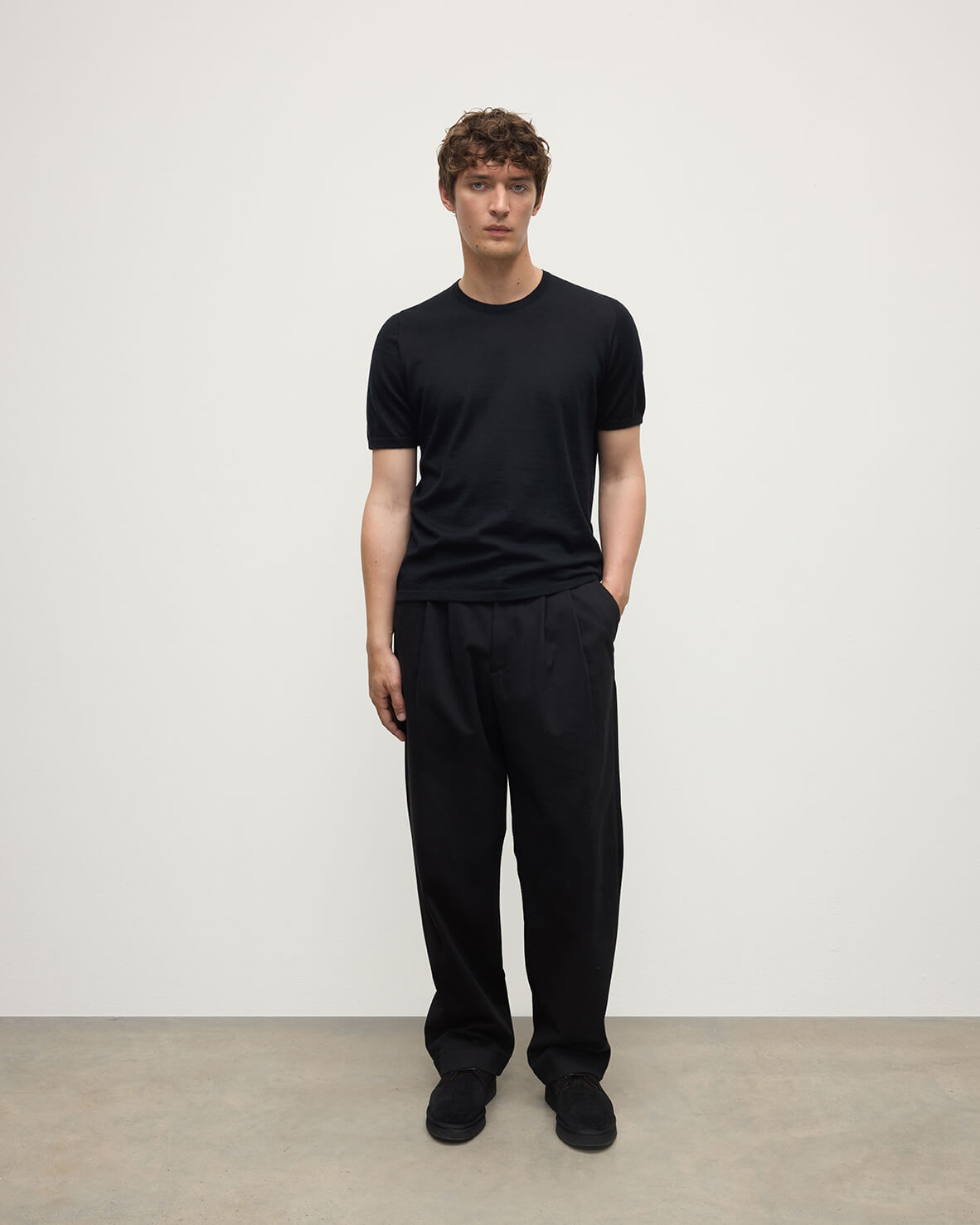 Superfine Cashmere Black T-Shirt - 2